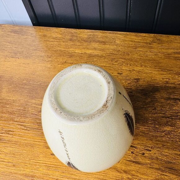 Vintage Antique Italian Vase Italy Textured Off White Black Leaves MCM - Picture 7 of 8